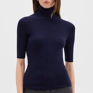 Theory Leenda Short-Sleeve Turtleneck in Regal Wool